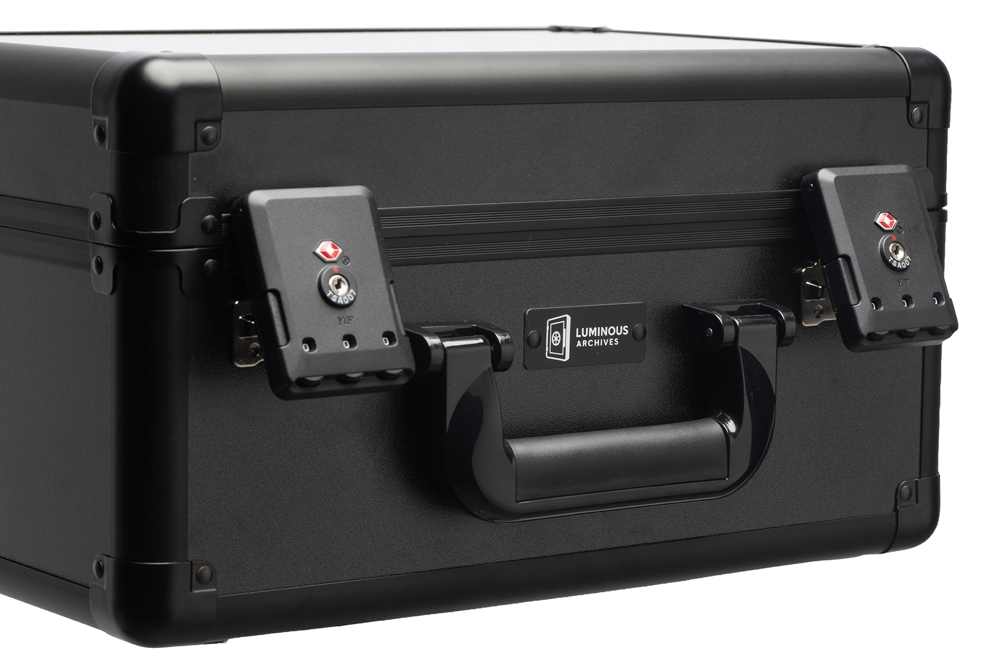 3-Row Obsidian Collector's Card Case
